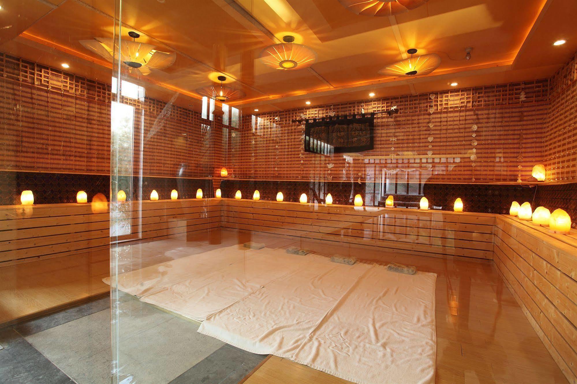 Nanjing Bali Yuanshu Vogue Hotspring Hotel Eksteriør bilde